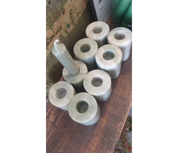 bloomingville pieni matala marmorinen kynttilanjalka marmoria marmori vihrea 4 kuva