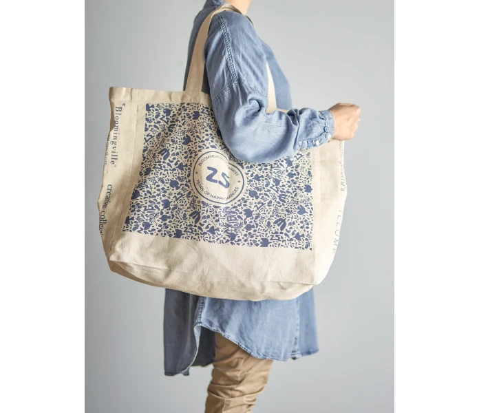 82063114 bloomingville iso kuviollinen ostoskassi kuva