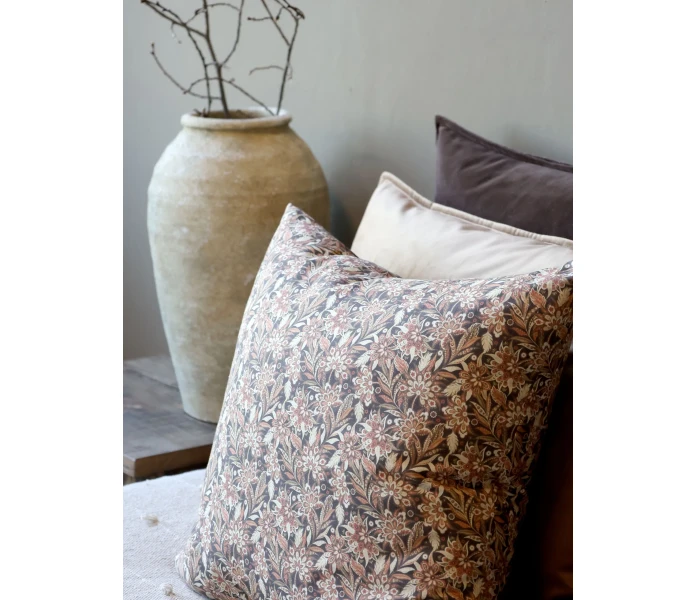 16115718 chic antique kuviollinen tyynynpaallinen 2 kuva