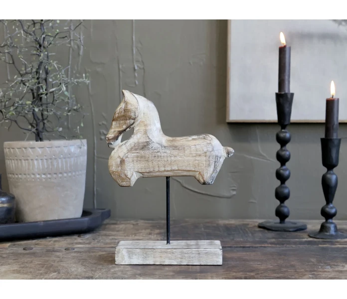 39079700 chic antique hevonen jalustalla koriste kuva