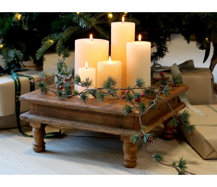 39099100 chic antique koynnos punaisilla marjoilla marjakoynnos 160 cm 2 kuva