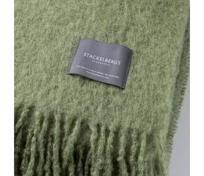4138 Stackelbergs Mohair Green Olive 130 x 170 cm mohairpeitto mohair torkkupeitto vihrea kuva