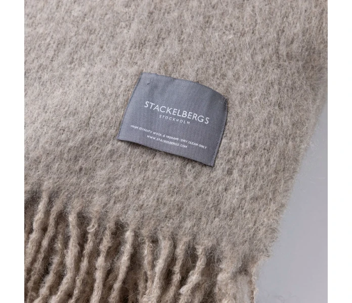 4141 Stackelbergs Mohair Light Taupe Brindle Melange 130 x 170 cm mohairpeitto mohair torkkupeitto hiekka beige taupe 2 kuva