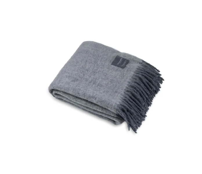 4042 Stackelbergs Mohair White Skiffer Melange 130 x 170 cm mohair torkkupeitto mohairpeitto harmaa kuva