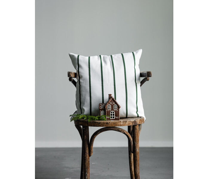 115108 KARLSTORP storefactory raita raidallinen tyynynpaallinen valkoinen vihrea randig kuddfodral vit gron 50 x 50 cm kuva