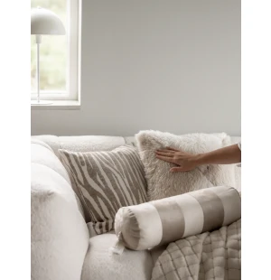 Svanefors Marty tyynynpäällinen nougat 45 x 45 cm kuva