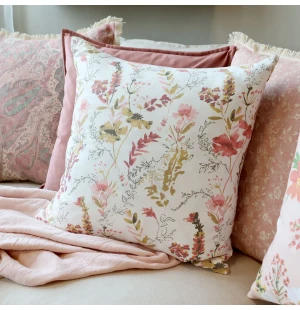 Chic Antique tyynynpäällinen kukkakuviolla 50 x 50 cm kuva