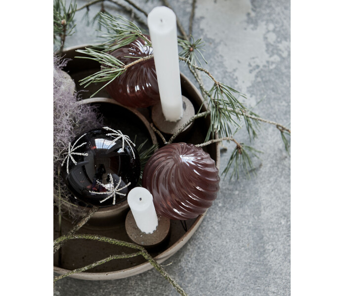 207871031 mhouse doctor daca pyorea kynttilanjalka neljalle kruunukynttilalle ruskea adventtikynttilanjalka rund brun ljusstake for 4 fyra kronljus adventljusstake 26 cm 3 kuva