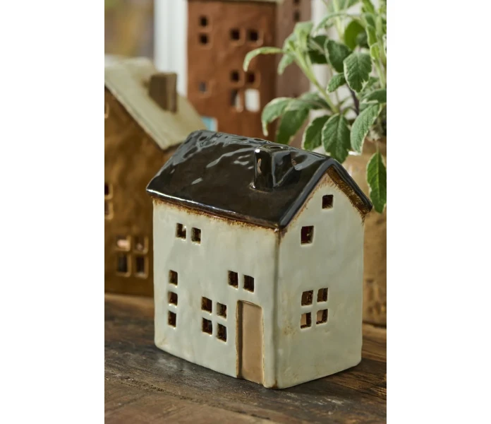 27675 18 ib laursen talolyhty 2 kuva