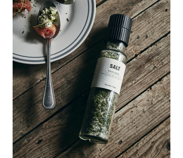 104981036 nicolas vahe suolamylly suolasekoitus karhunlaukka villi valkosipuli saltkvarn slatbladning ramslok vild vitlok wild garlic 3 kuva