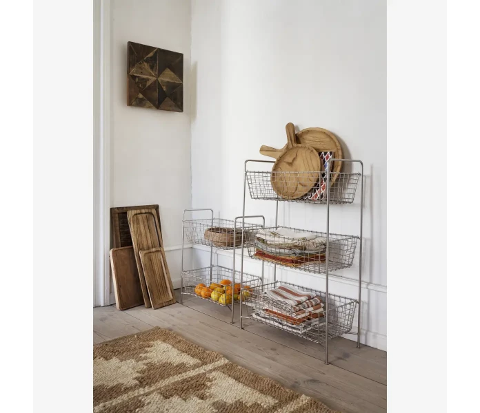 35160st madam stoltz metallinen koriteline sailytyskoriteline metallia kolme 3 koria 2 v2 kuva