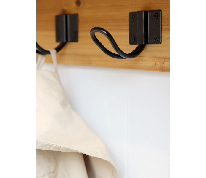 41065700 05 chic antique ruskea puinen seinahylly naulakoilla 4 kuva