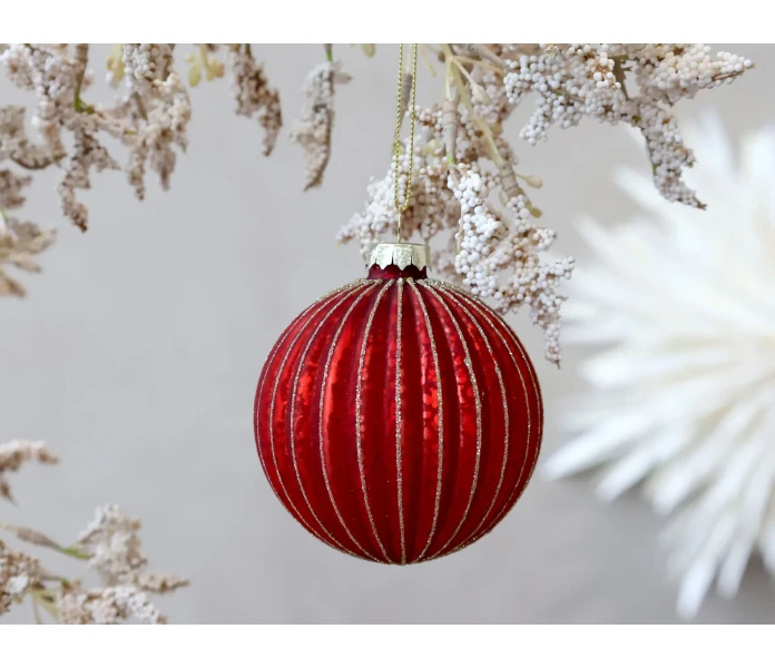52067533 chic antique joulupallo lasipallo punainen kuva