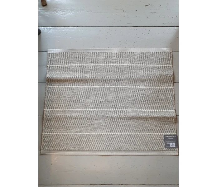 pappelina odd rare carl beige warm grey muovimatto sisamatto ulkomatto ulkokayttoon ovimatto vaaleanpunainen roosa 70 x 60 cm kuva