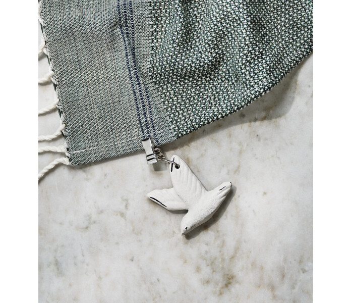 stromshaga valkoinen lintu poytaliinapaino vit fagel duktyngd 2 kuva