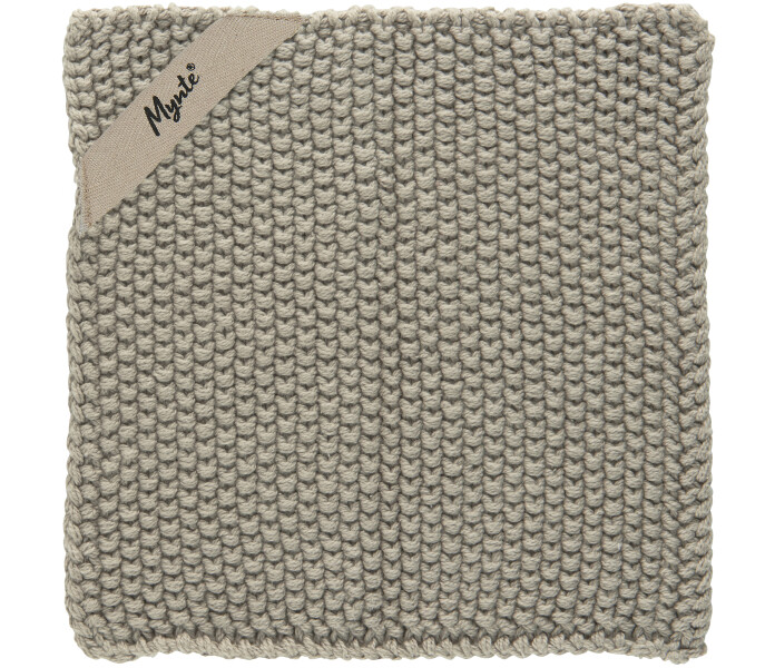 6350 35 Ib Laursen Mynte grytlapp patalappu hiekka sand kuva