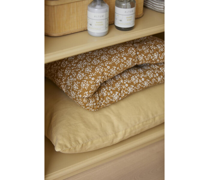 6203 05 ib laursen pellava tyynynpaallinen keltainen vaaleankeltainen ljusgul gul kuddfodral linne 50 x 50 cm 2 kuva