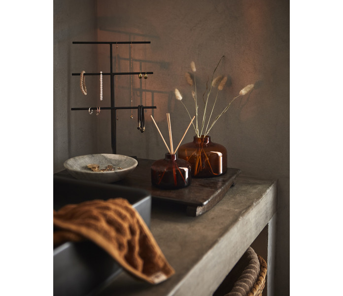 811 762 00 affari loke musta koruteline kuva