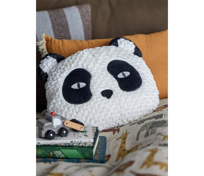 82054605 bloomingville Levi tyyny pehmolelu musta valkoinen kudde kramdjur svart vit panda 4 kuva