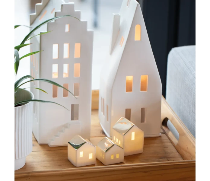 89806 rader pieni talo ledvaloilla 4 kuva