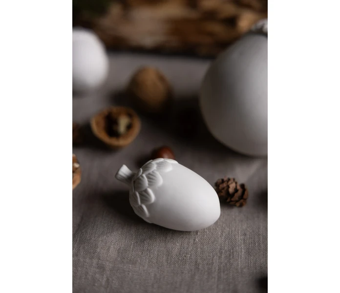 517111 stenby storefactory syksyinen koriste valkoinen tammenterho 2 kuva