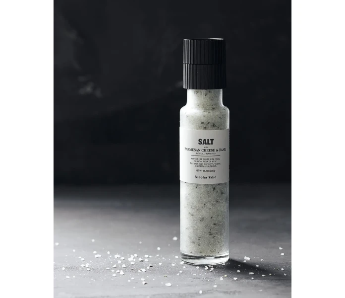 104981000 nicolas vahe suola salt parmesaani parmesan basilika basil 2 kuva