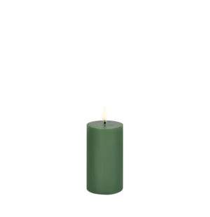 Uyuni LED-kynttilä smooth 5,8 x 10,1 cm - Olive Green kuva