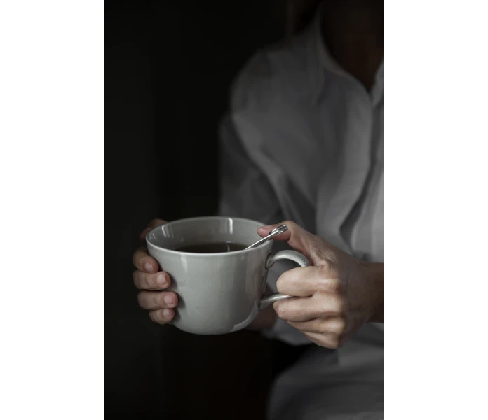 eernst iso muki teemuki kahvimuki vanilja valkoinen ruskeilla pilkuilla 2 kuva