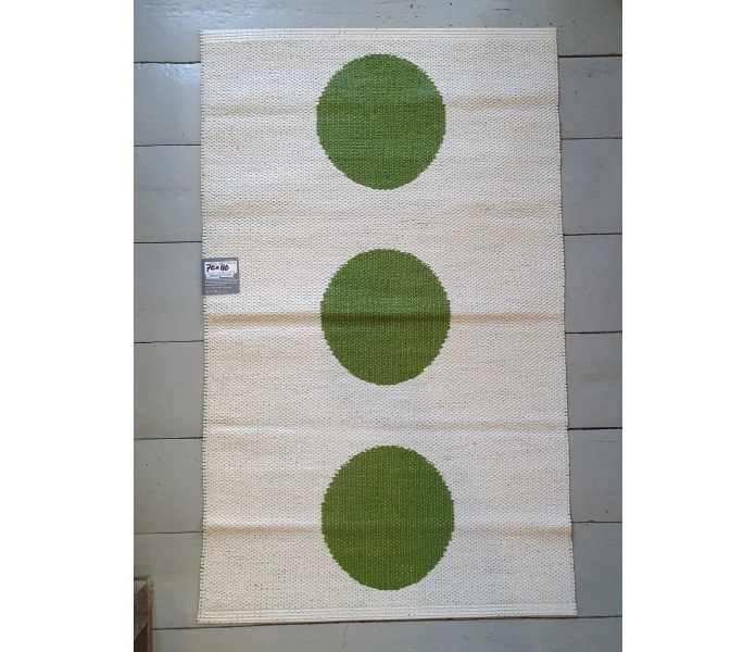 pappelina vera pallomatto muovimatto vihrea vanilja 70 x 110 cm 3 kuva