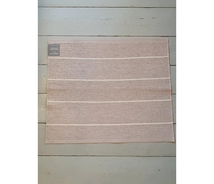 pappelina odd rare carl pale rose pearl pink muovimatto sisamatto ulkomatto ulkokayttoon ovimatto vaaleanpunainen roosa 70 x 60 cm 3 kuva