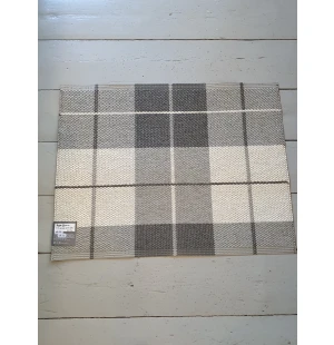 Pappelina Odd & Rare Ed charcoal / warm grey / vanilla 70 x 60 cm kuva