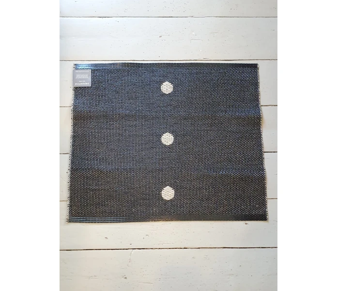 pappelina odd rare peg linen muovimatto sisamatto ulkomatto ulkokayttoon ovimatto musta 70 x 60 cm kuva