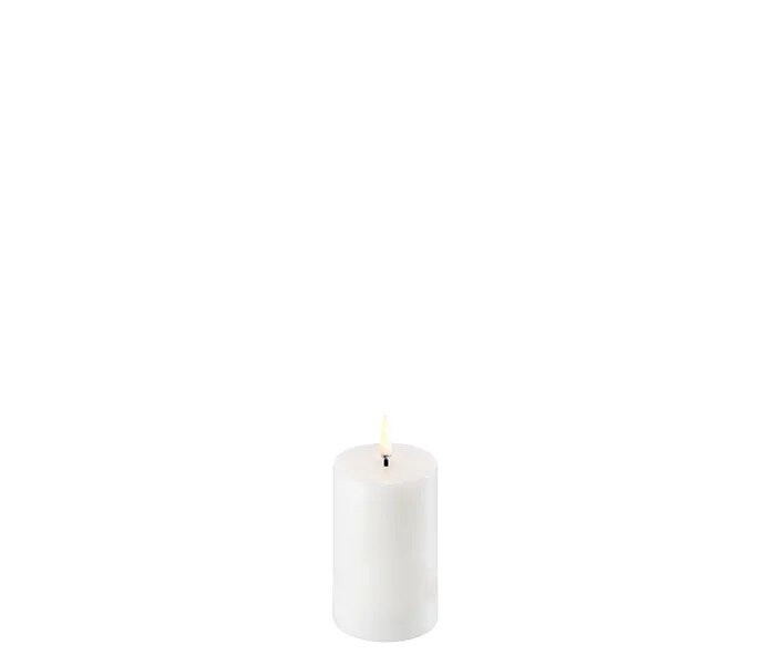 UL PI NW0506 uyuni nordic white valkoinen vit led kynttila kynttila ljus ledljus poytakynttila blockljus kuva