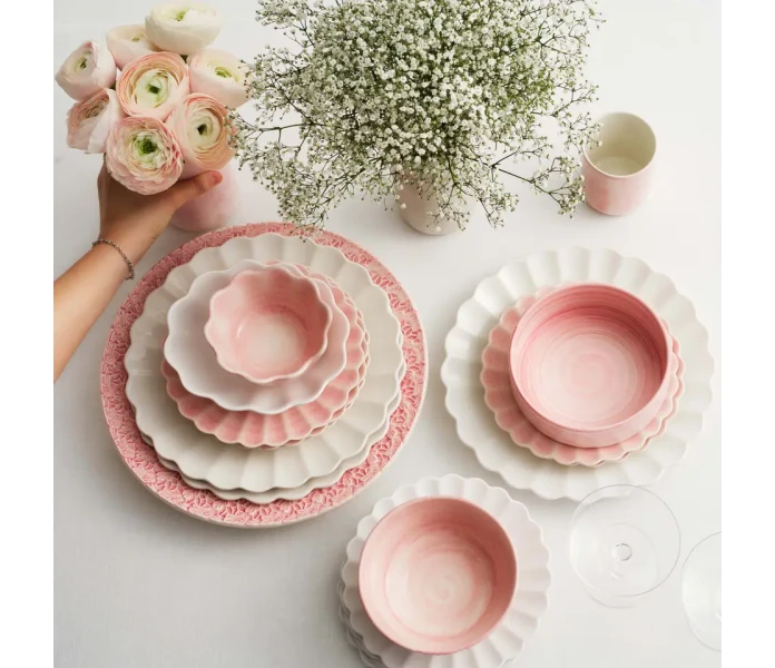 mateus lace light pink lautanen ruokalautanen vaaleanpunainen tarjoiluvatu 32 cm 4 kuva