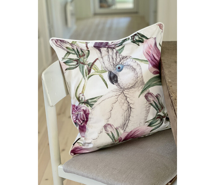 vanilla fly la170 cherr blossom papukaija lintu tyynynpaallinen pinkki valkoinen 50 x 50 cm 2 kuva